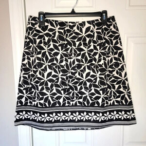 The Limited classic black and white A line skirt. Size 6